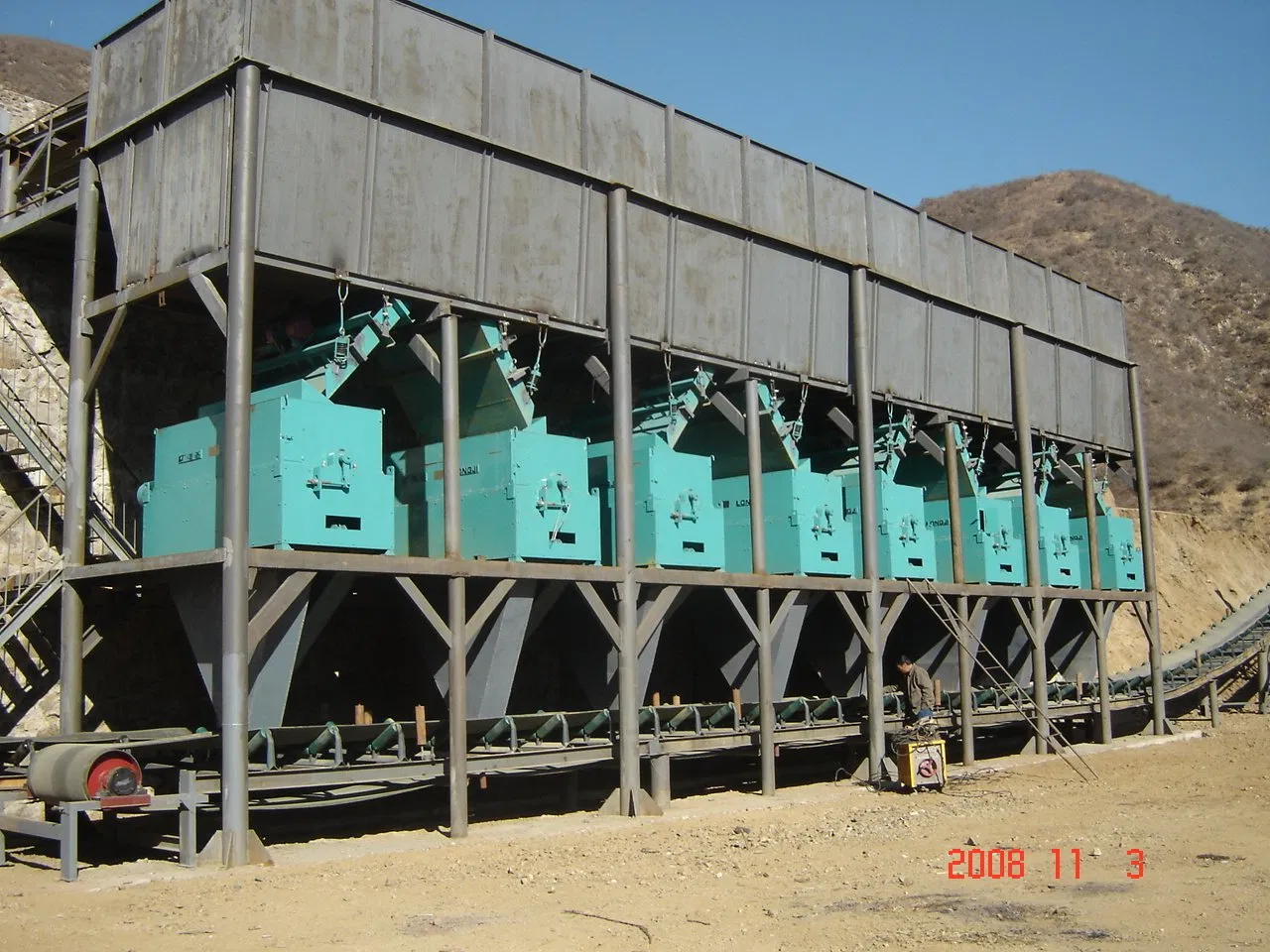 Постоянный магнитный сепаратор с сухим барабаном низкой интенсивности